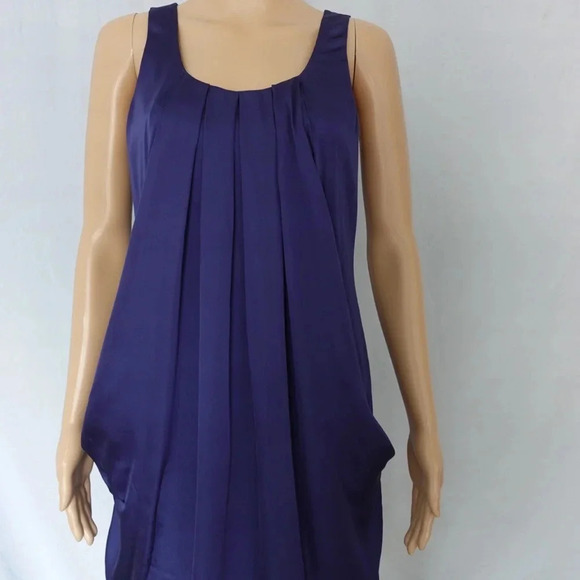 H&M dress - Picture 1 of 3